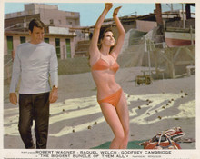 Biggest Bundle of Them All Robert Wagner watches Raquel Welch dance 8x10 photo