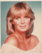 Linda Evans 1970's era studio portrait bare shoulders vintage 8x10 inch photo