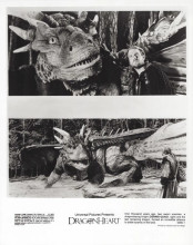 Dragon Heart 1996 original 8x10 inch photo Dennis Quaid & Dragon face off