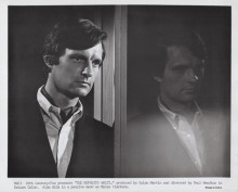 Alan Alda original 8x10 inch The Mephisto Waltz 1971 pensive mood as Myles
