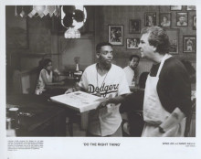 Do The Right Thing 1989 original 8x10 inch photo Spike Lee & Danny Aiello pizza