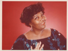 Pearl Bailey 1979 original 7x9 inch TV photo Salute To Pearl Bailey snipe back