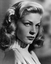 This is an image of Photograph & Poster of Lauren Bacall 102782