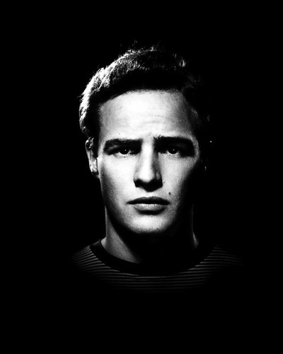 This is an image of Photograph & Poster of Marlon Brando 102803