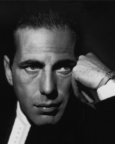 This is an image of Photograph & Poster of Humphrey Bogart 102820