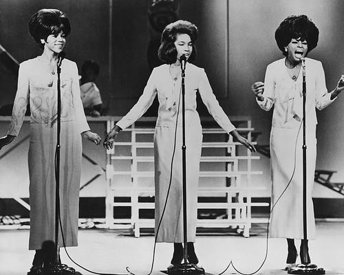 This is an image of Photograph & Poster of The Supremes 190357