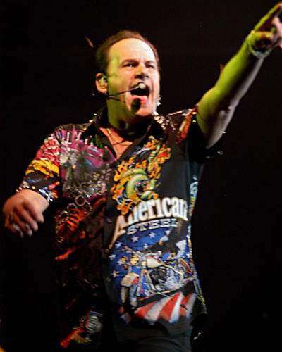 This is an image of Photograph & Poster of Kc & the Sunshine Band 277455