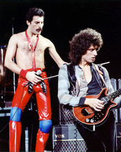 This is an image of Photograph & Poster of Queen 221226