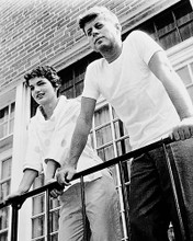 This is an image of Photograph & Poster of John F.Kennedy & Jackie Kennedy 168587