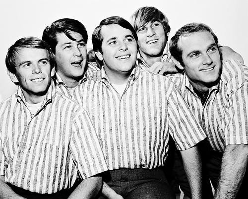 This is an image of Photograph & Poster of The Beach Boys 168263