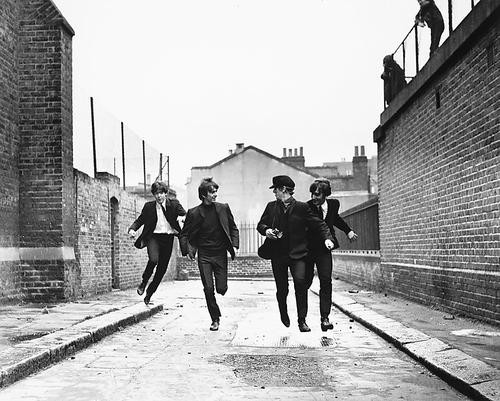 This is an image of Photograph & Poster of The Beatles 164080