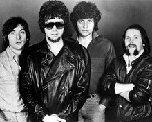 This is an image of Photograph & Poster of Electric Light Orchestra 197052