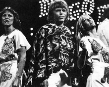 This is an image of Photograph & Poster of Abba 100019