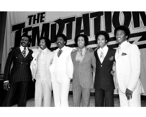 This is an image of Photograph & Poster of The Temptations 102386