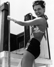 This is an image of Photograph & Poster of Cyd Charisse 102902