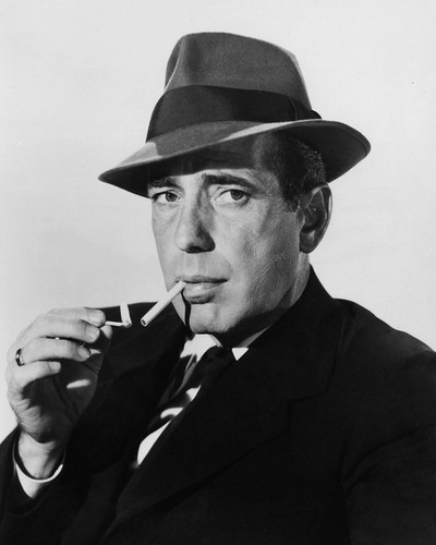 This is an image of Photograph & Poster of Humphrey Bogart 102903