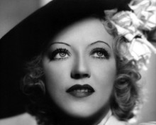 This is an image of Photograph & Poster of Marion Davies 102960