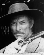 This is an image of Photograph & Poster of Lee Van Cleef 102986