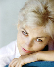 This is an image of Photograph & Poster of Kim Novak 298445