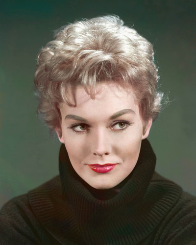 This is an image of Photograph & Poster of Kim Novak 298538