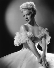 This is an image of Photograph & Poster of Betty Hutton 103118