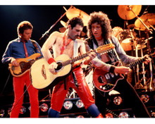 This is an image of Prints & Posters of Queen 299088