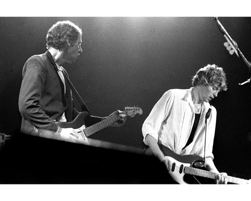 This is an image of Prints & Posters of Dire Straits 103471