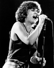 This is an image of Prints & Posters of Linda Ronstadt 103489