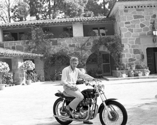 This is an image of Prints & Posters of Steve McQueen 103541