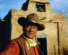 This is an image of Prints & Posters of John Wayne 299258