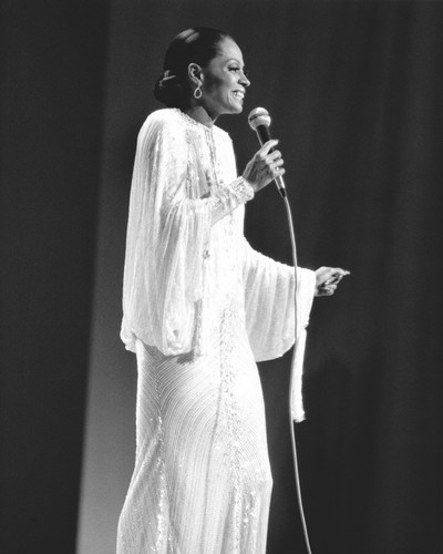 This is an image of Prints & Posters of Diana Ross 103644