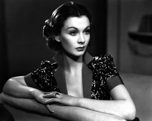 This is an image of Prints & Posters of Vivien Leigh 103514