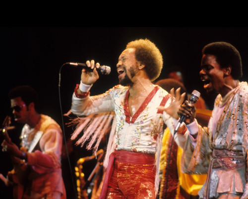 This is an image of Prints & Posters of Earth Wind and Fire 299364