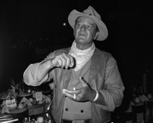 This is an image of Prints & Posters of John Wayne 103668