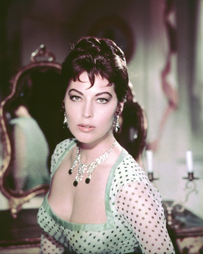 This is an image of Prints & Posters of Ava Gardner 299789