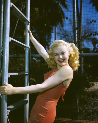This is an image of Prints & Posters of June Haver 201077