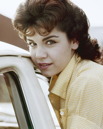 This is an image of Prints & Posters of Annette Funicello 201015