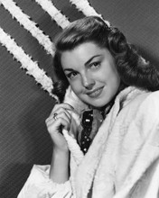 This is an image of Prints & Posters of Esther Williams 103869