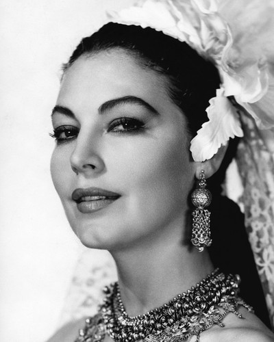 This is an image of Prints & Posters of Ava Gardner 103985