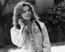 This is an image of Prints & Posters of Geena Davis 104024