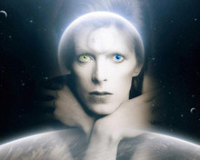 This is an image of Prints & Posters of David Bowie 201433