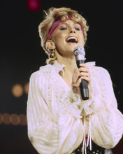 This is an image of Prints & Posters of Olivia Newton-John 201376
