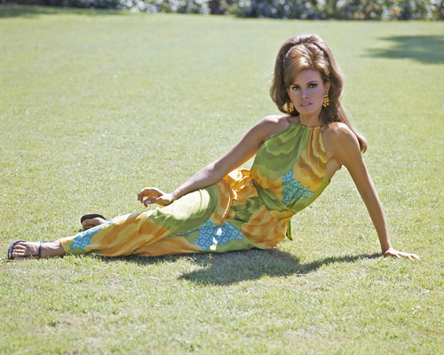 This is an image of Prints & Posters of Raquel Welch 202430