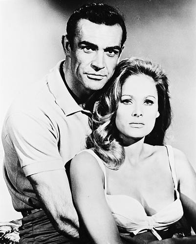 This is an image of 19767 Sean Connery Photograph & Poster