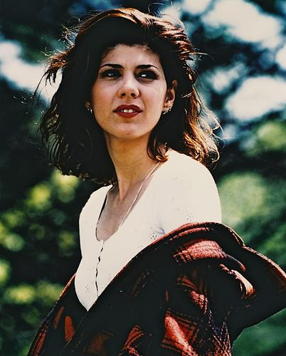 MARISA TOMEI STUNNING 24X36 INCH COLOR PHOTO POSTER PRINT
