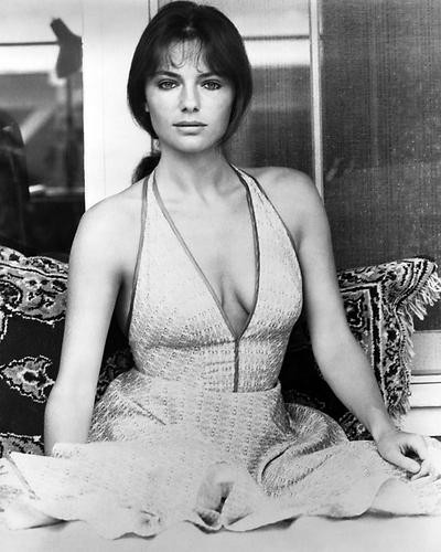 This is an image of 100168 Jacqueline Bisset Photograph & Poster