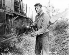 This is an image of Photograph & Poster of Burt Lancaster 100732