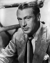 This is an image of Photograph & Poster of Gary Cooper 101205