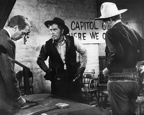 This is an image of Photograph & Poster of The Man Who Shot Liberty Valance 101312