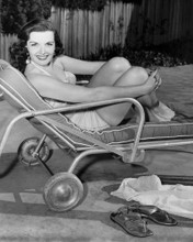 This is an image of Photograph & Poster of Jane Russell 101351